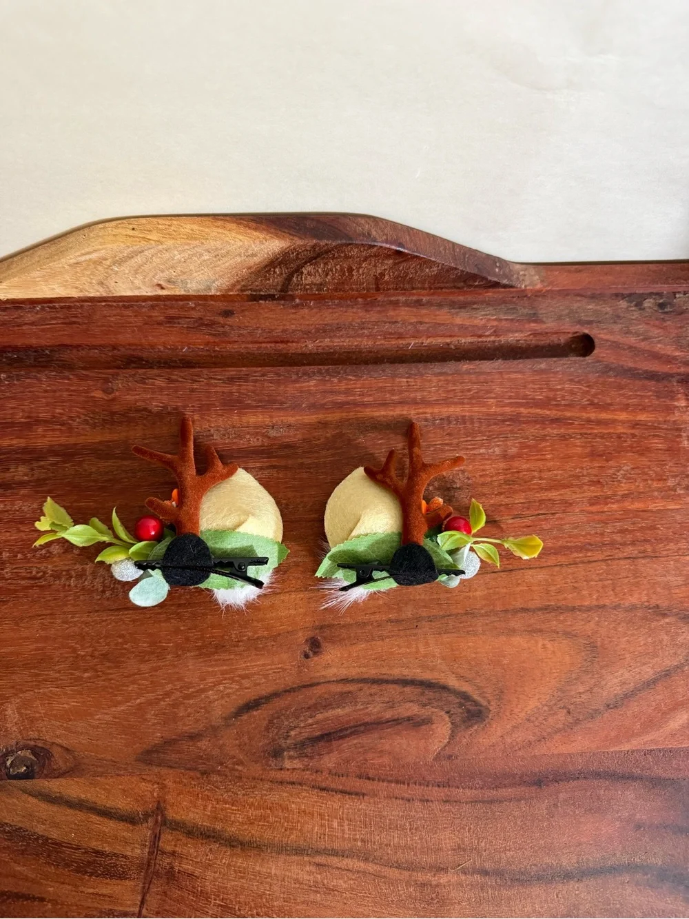 Christmas Reindeer Antlers Hair Clips Deer Horn Barrettes Hairpins Red Berry
